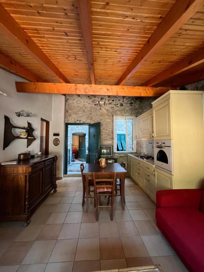 Casa Victoria - Full Equipped Stone House Villa Rocchetta Nervina Exterior foto
